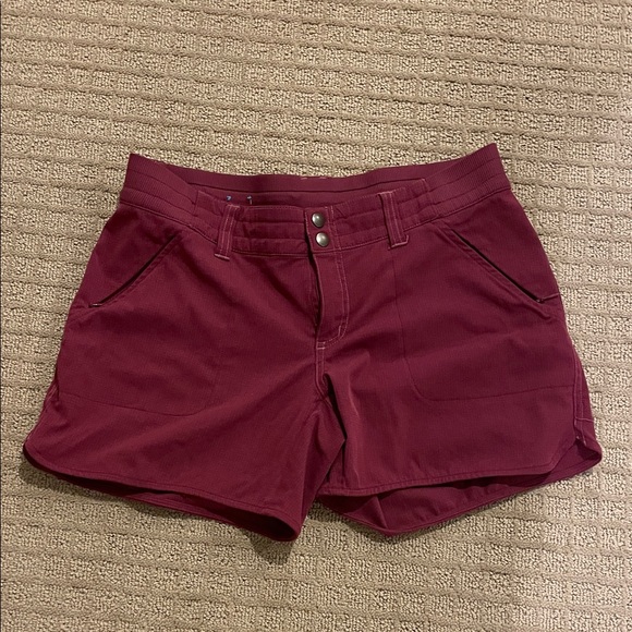 Kuhl Pants - Kuhl Women's Burgundy Shorts